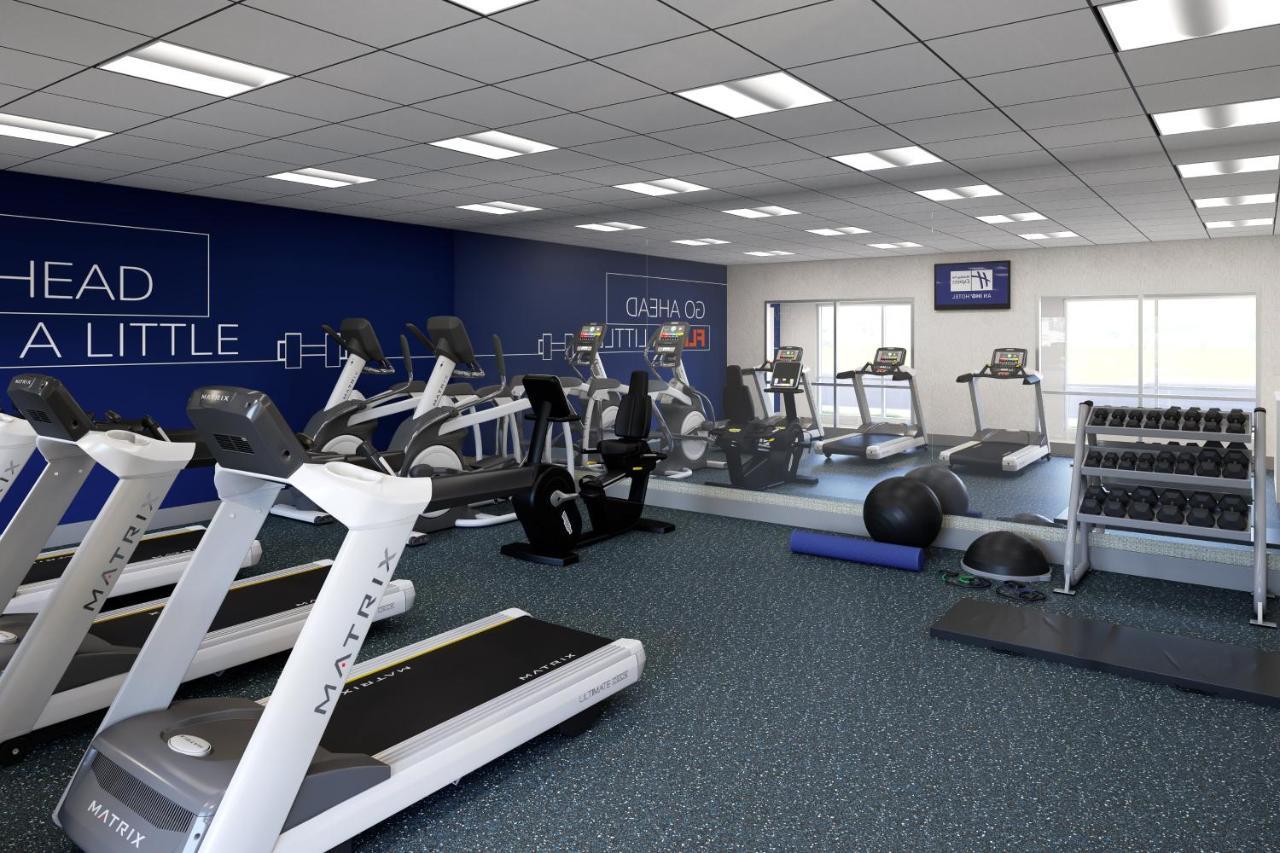 Holiday Inn Express & Suites Charlottesville By Ihg Bagian luar foto